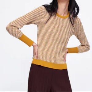 ZARA Patterned Crewneck!